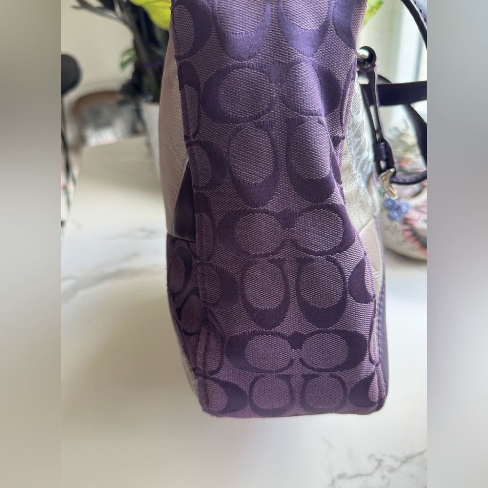 COACH Purple Chevron Patchwork Bag #F17614 - Picture 3 of 11